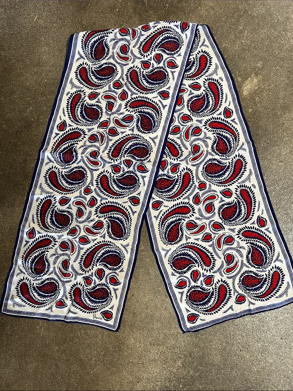 Vintage Vera Neumann Silk Oblong scarf hand rolled red navy paisley design soft